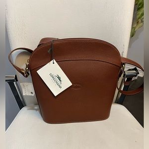 New leather with shoulder strap